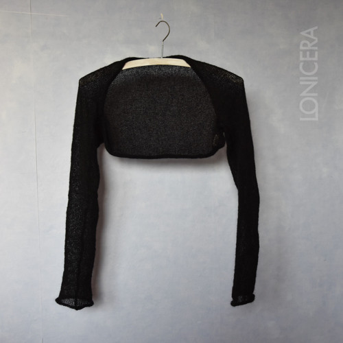 V pavučinkách: shrug v černé — foto 3