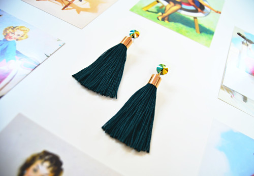 Náušnice Gold Bottle Green Tassel — foto 2