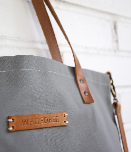 Taška Canvas Light Gray Crossbody se zipem — foto 3