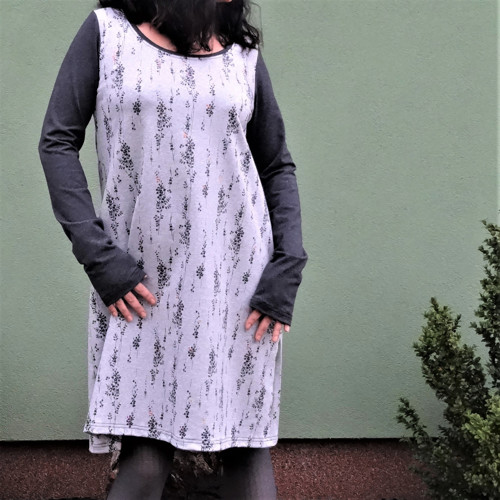 Šaty (L-XL) — foto 2