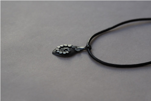 Amulet kamene prostý — foto 3