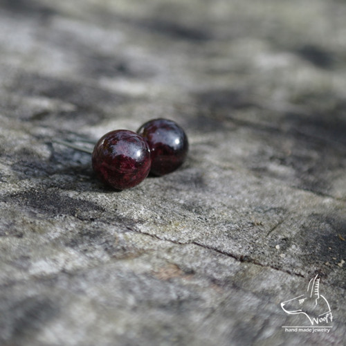 Almandinové puzetky — foto 2