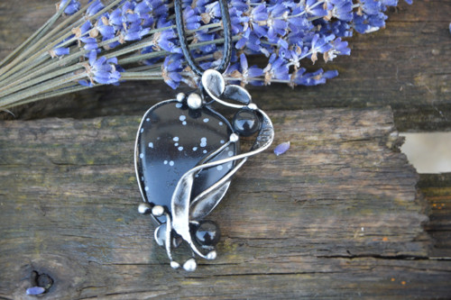 Obsidiánový amulet — foto 3