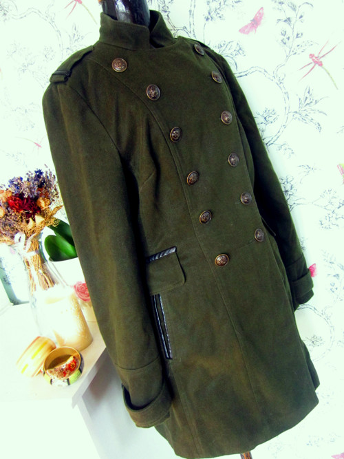 Kabát army look — foto 3