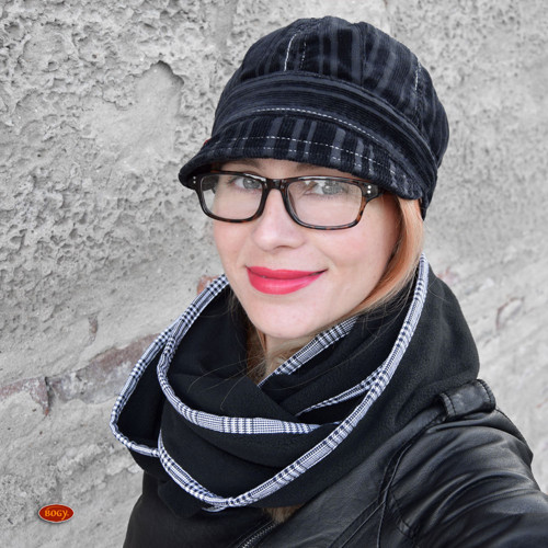 Černá sada, manšestrová bekovka + flísový nákrčník — foto 5