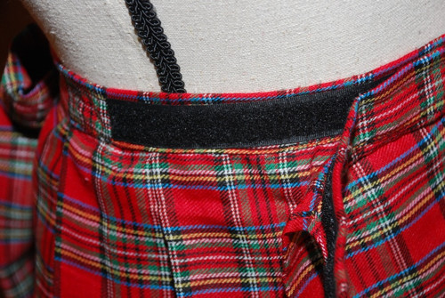 Károvaný kilt s chlupató kapsó — foto 6