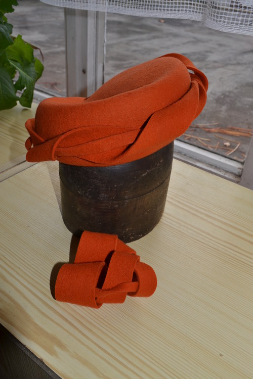 Klobouk Ingrid - oranžový — foto 5