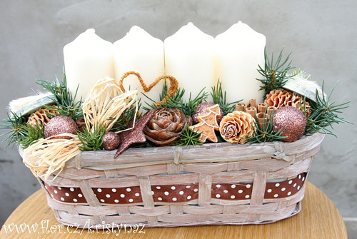 Adventní svícen v hnědé — foto 3