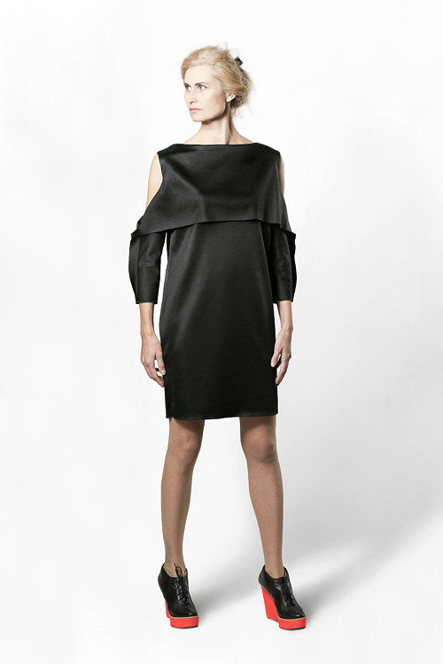 Modelové malé černé — foto 2