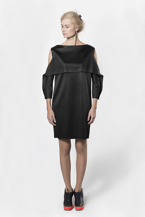 Modelové malé černé — foto 3