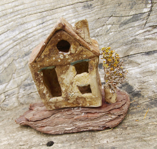 Small lonely house — foto 3