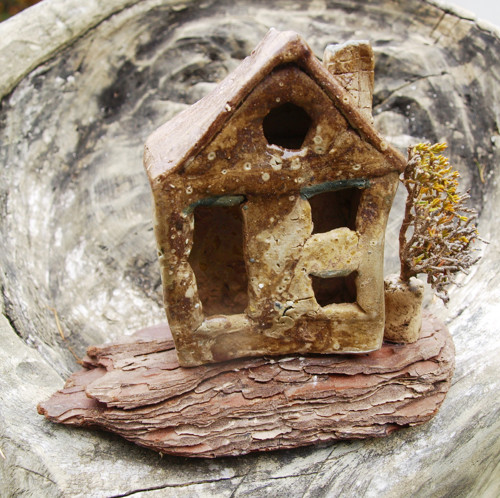 Small lonely house — foto 5