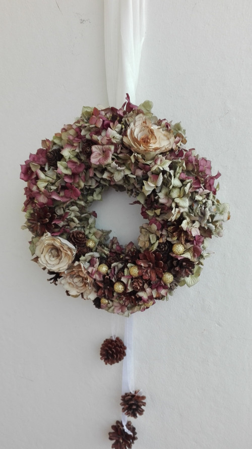 Vánoční věnec s hortenzií — foto 2