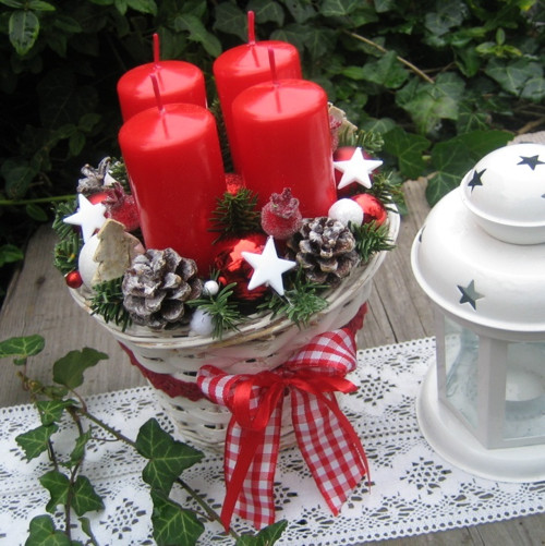 Adventní košík v červenobílé — foto 4