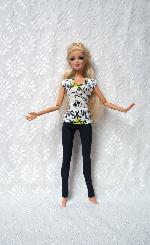 Komplet pro Barbie — foto 2
