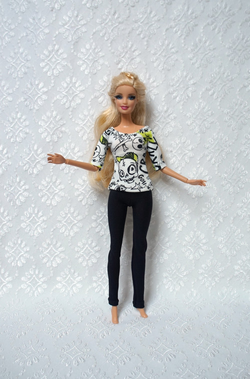 Komplet pro Barbie — foto 2