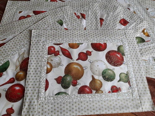 Vánoční prostírání "Barevné ozdoby RK" — foto 3