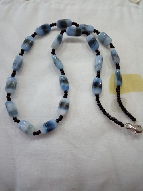 Bílo modro černá — foto 2