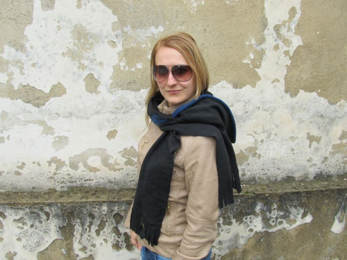 IHNED: Šála s kapucí DÁMSKÁ — foto 2