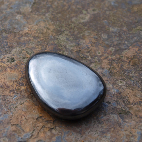 Hematit, placka 33 x 25 mm — foto 3
