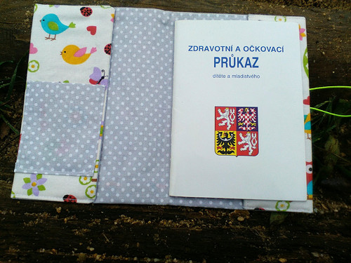Obal s kapsičkou na průkaz ZP sova — foto 2
