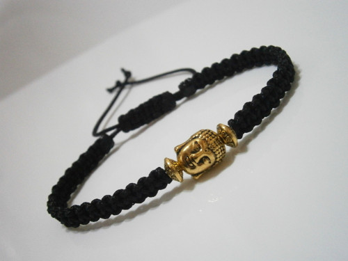 Černý náramek s Buddhou (macramé) - Unisex — foto 3