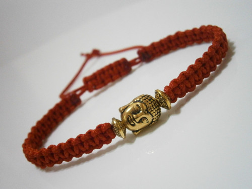 Červený náramek s Buddhou (macramé) - Unisex — foto 3