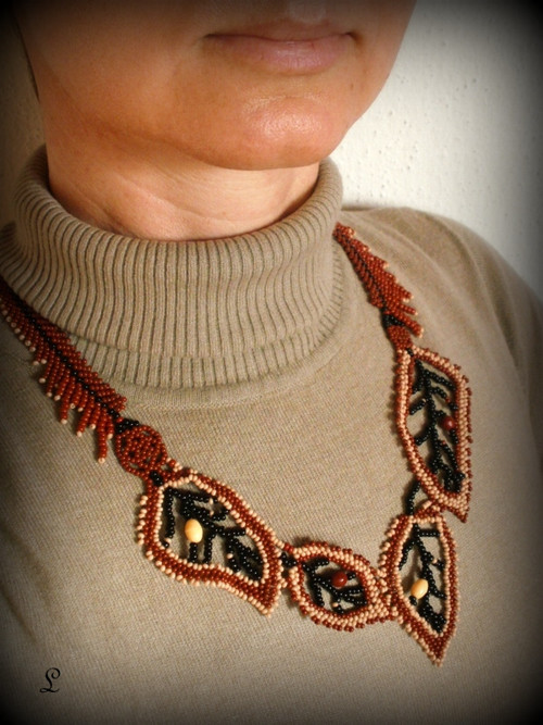 Náhrdelník - Kaštanová elegance — foto 3