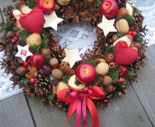 Adventní věneček se srdíčky - rezervace — foto 4