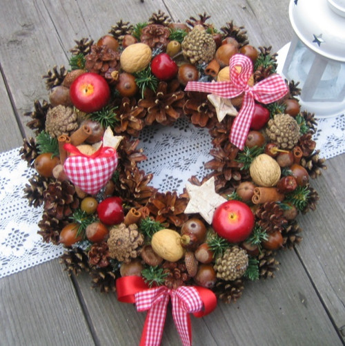 Adventní věneček se srdíčkem — foto 3
