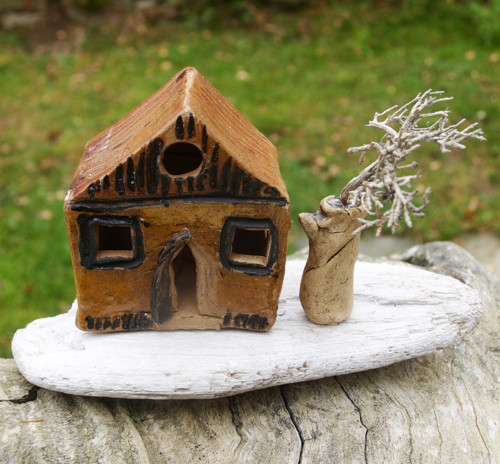 Small lonely house — foto 6