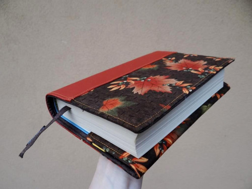 Universální obal na knihu "Spadaným listím" — foto 6