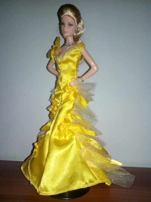 Šaty pro Barbie — foto 3
