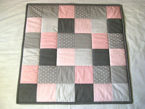 PATCHWORK dětská deka šedorůžová 95x95+minky — foto 3