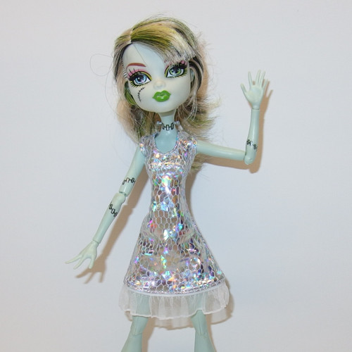 Šatičky TESS pro panenky MONSTER HIGH — foto 4