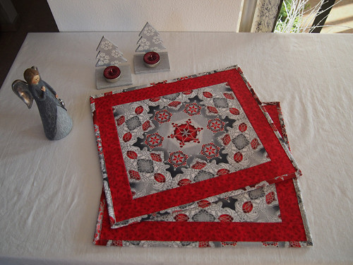 Vánoční prostírání s mandalami — foto 2