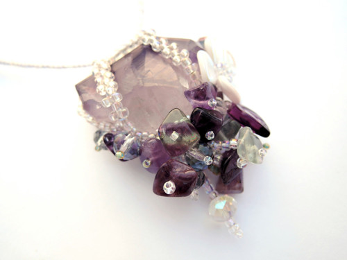 Amethyst crystal — foto 6