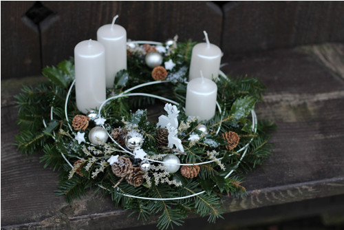 Jeleni také na adventním věnci — foto 4