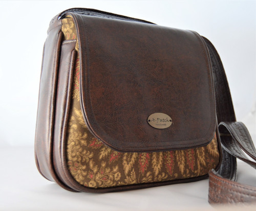 Crossbody - Decentní Móda — foto 2
