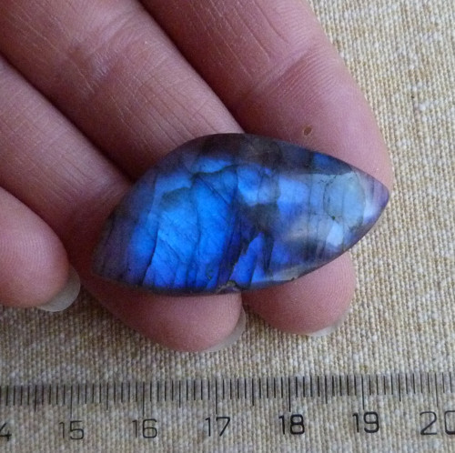 Labradorit - 3,9 cm — foto 2