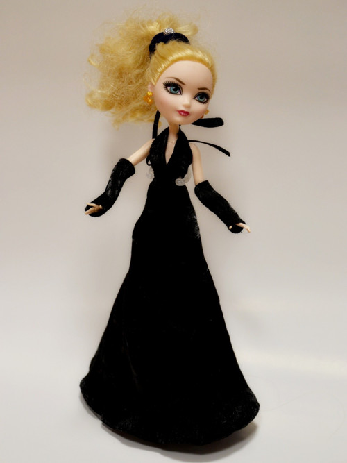 Šaty Monster High na přání — foto 2