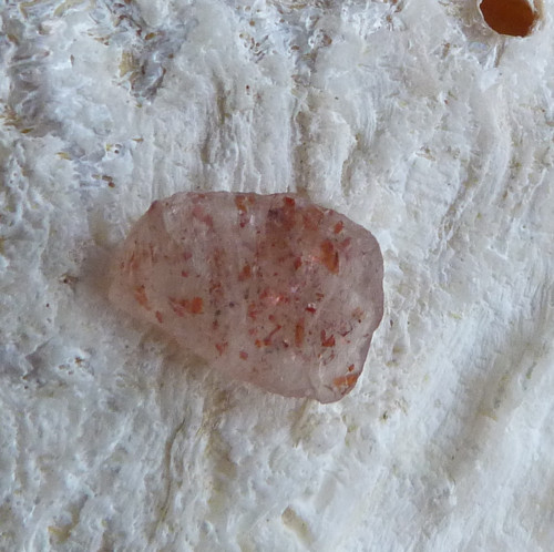 Sluneční kámen - 1,5 cm — foto 4