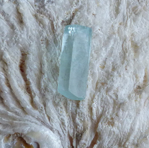 Akvamarín - 1,8 cm — foto 2