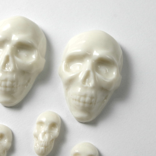 Porcelánový kabošon lebky velký — foto 2