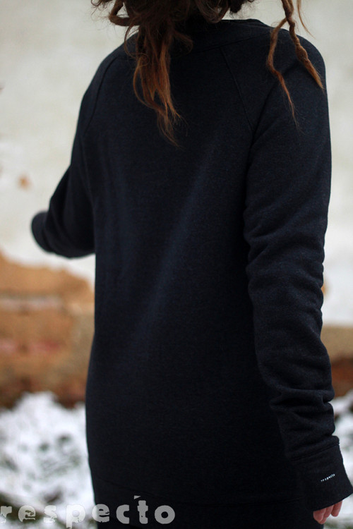 Mikina ............ M - L — foto 3