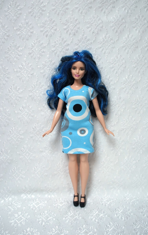 Šaty pro Barbie 2016 - curvy - baculku — foto 2