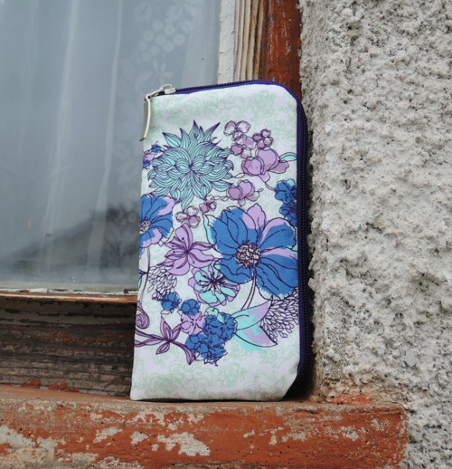 Obal na iPhone - Fialové snění — foto 2
