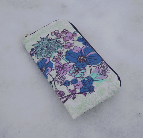 Obal na iPhone - Fialové snění — foto 3