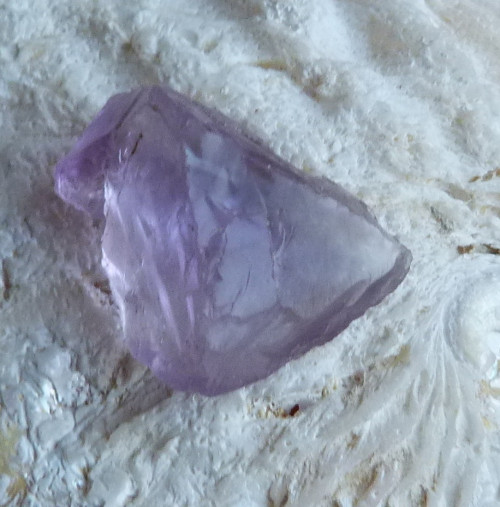 Ametyst surový - 2,8 cm — foto 2