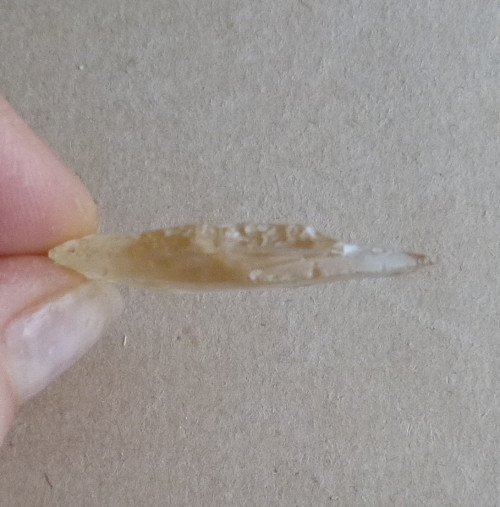 Citrín surový - 3,5 cm — foto 4